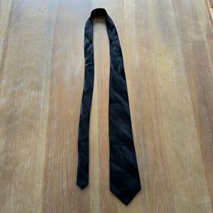 Men’s - Black Diagonal Stripe 100% Silk Tie